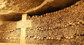 [Paris Underground Experience] Catacombs of Paris Tickets – Explore the City’s Mysterious Subterranean Ossuary